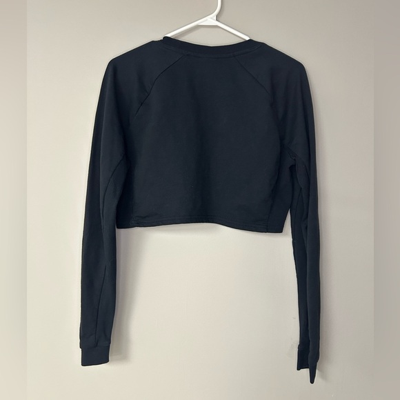 Gymshark Black Cropped Long Sleeve Sweater - Picture 2 of 3